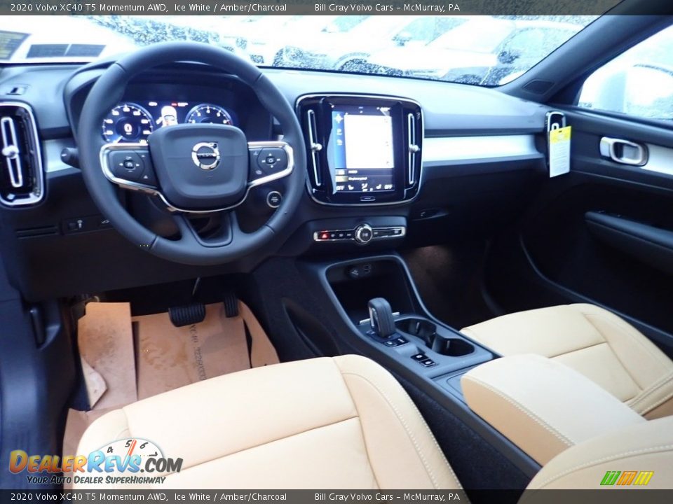 2020 Volvo XC40 T5 Momentum AWD Ice White / Amber/Charcoal Photo #9