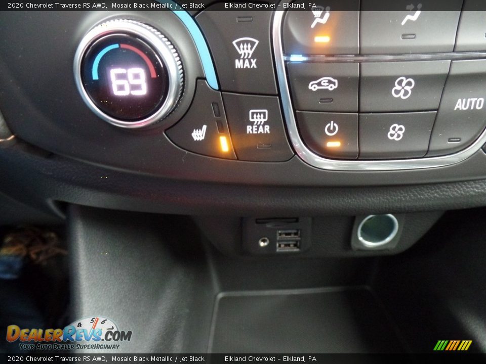 2020 Chevrolet Traverse RS AWD Mosaic Black Metallic / Jet Black Photo #29