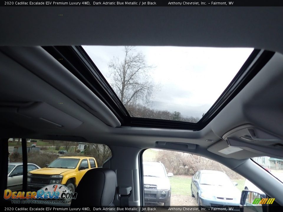 Sunroof of 2020 Cadillac Escalade ESV Premium Luxury 4WD Photo #12