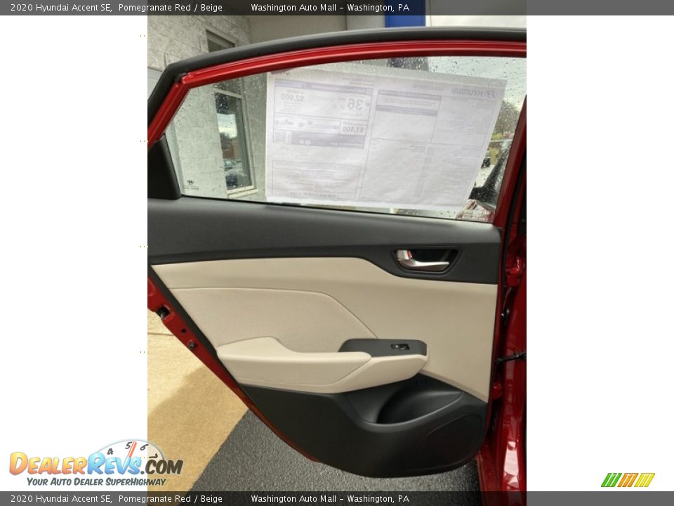 2020 Hyundai Accent SE Pomegranate Red / Beige Photo #17
