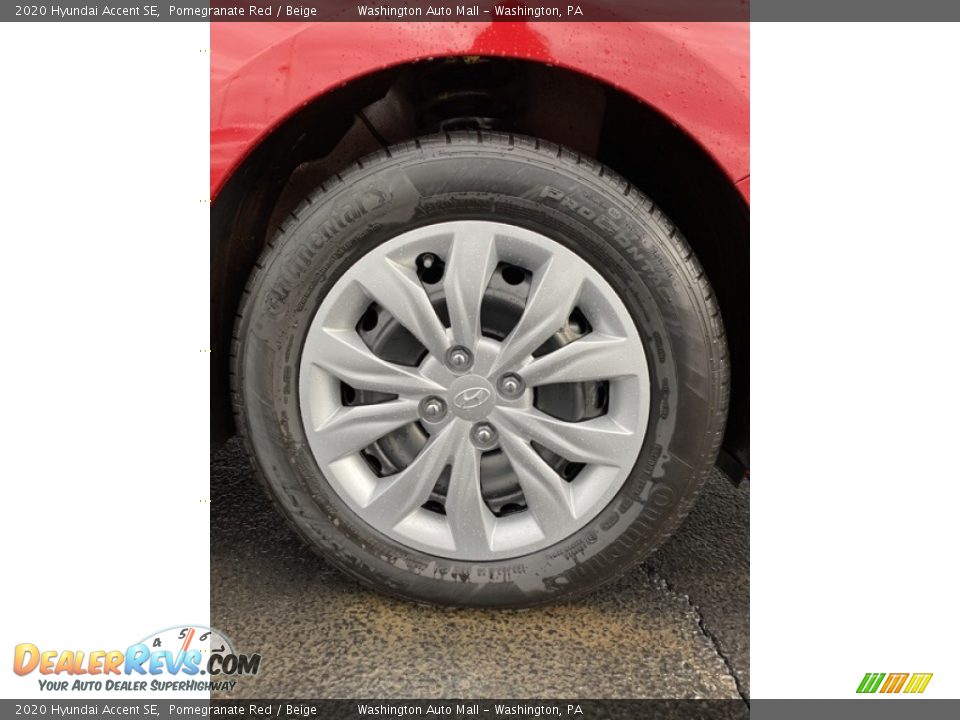 2020 Hyundai Accent SE Pomegranate Red / Beige Photo #26