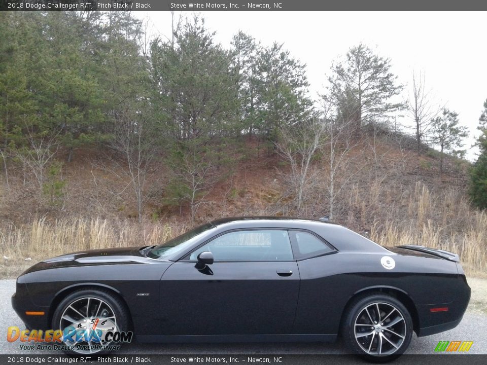 2018 Dodge Challenger R/T Pitch Black / Black Photo #1