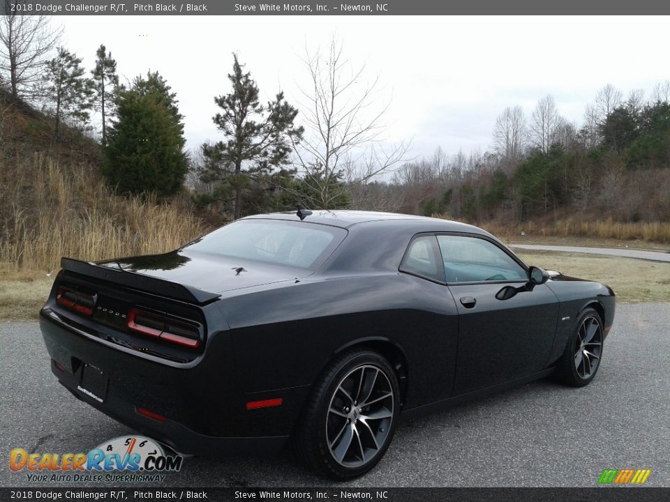 2018 Dodge Challenger R/T Pitch Black / Black Photo #7
