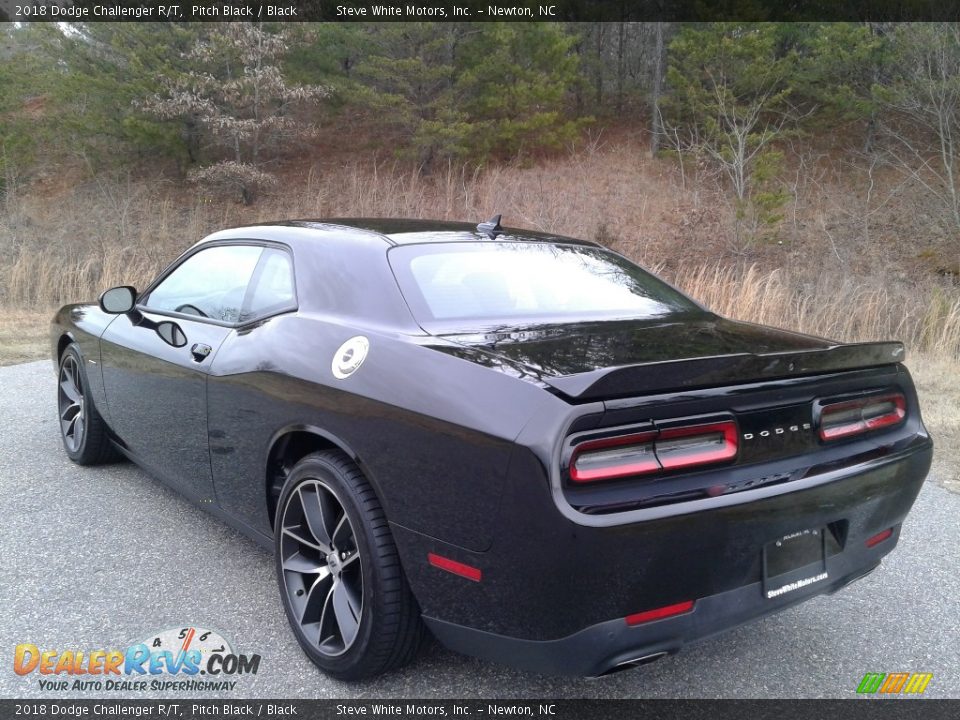 2018 Dodge Challenger R/T Pitch Black / Black Photo #9