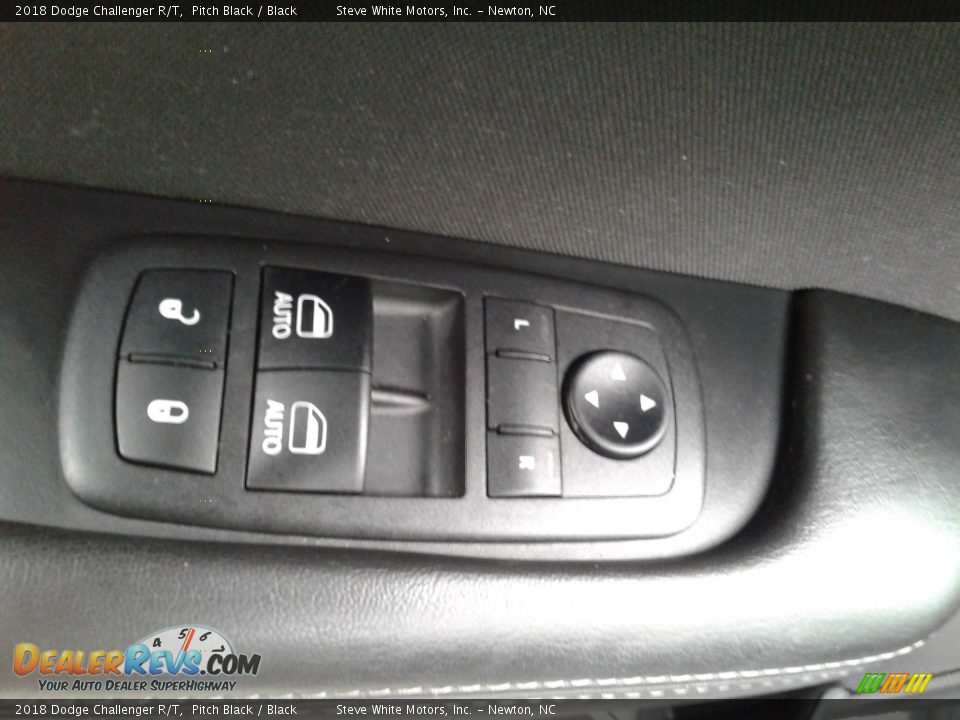 2018 Dodge Challenger R/T Pitch Black / Black Photo #12