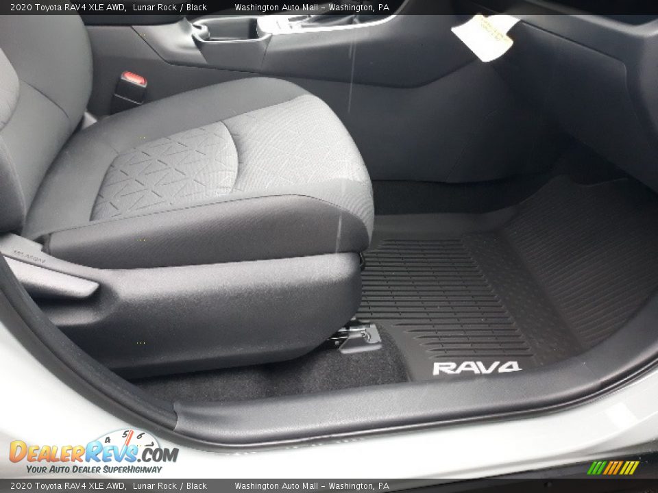 2020 Toyota RAV4 XLE AWD Lunar Rock / Black Photo #7