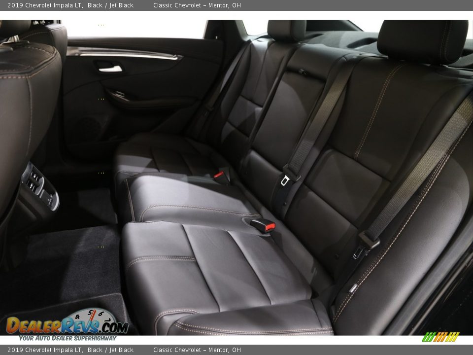 2019 Chevrolet Impala LT Black / Jet Black Photo #17