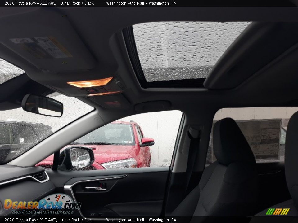 2020 Toyota RAV4 XLE AWD Lunar Rock / Black Photo #26