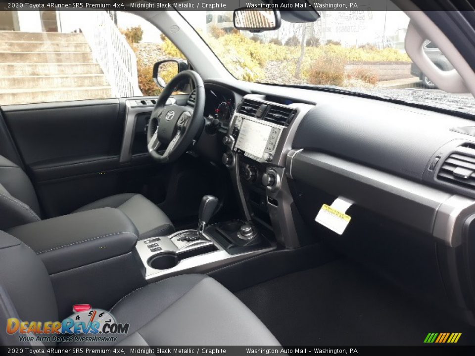 2020 Toyota 4Runner SR5 Premium 4x4 Midnight Black Metallic / Graphite Photo #7