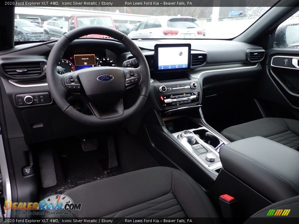 Front Seat of 2020 Ford Explorer XLT 4WD Photo #15