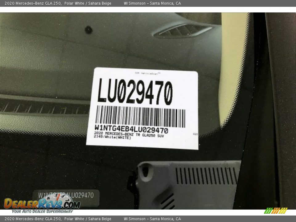 2020 Mercedes-Benz GLA 250 Polar White / Sahara Beige Photo #11