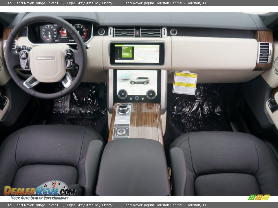 Dashboard of 2020 Land Rover Range Rover HSE Photo #27