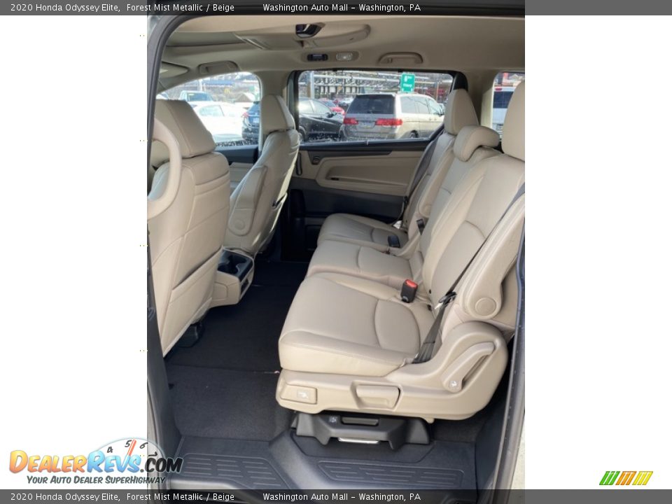 2020 Honda Odyssey Elite Forest Mist Metallic / Beige Photo #18