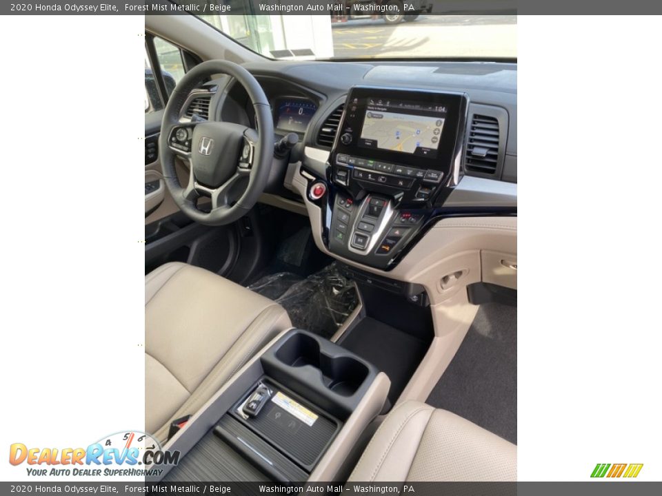 2020 Honda Odyssey Elite Forest Mist Metallic / Beige Photo #34