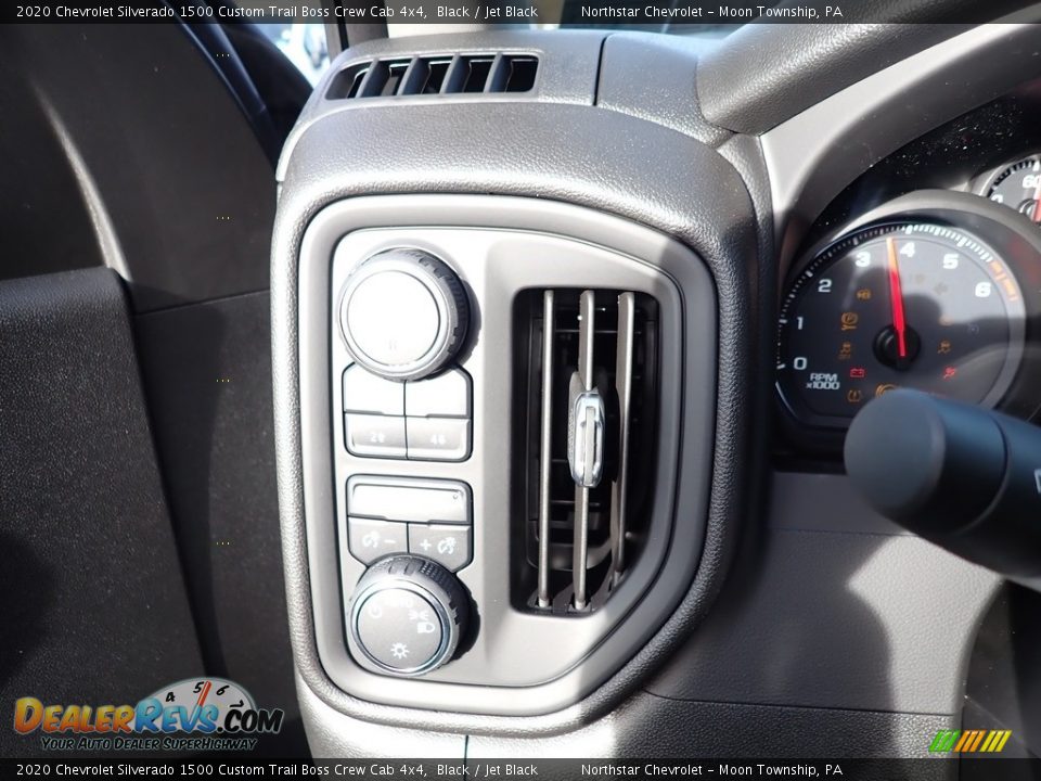 2020 Chevrolet Silverado 1500 Custom Trail Boss Crew Cab 4x4 Black / Jet Black Photo #16