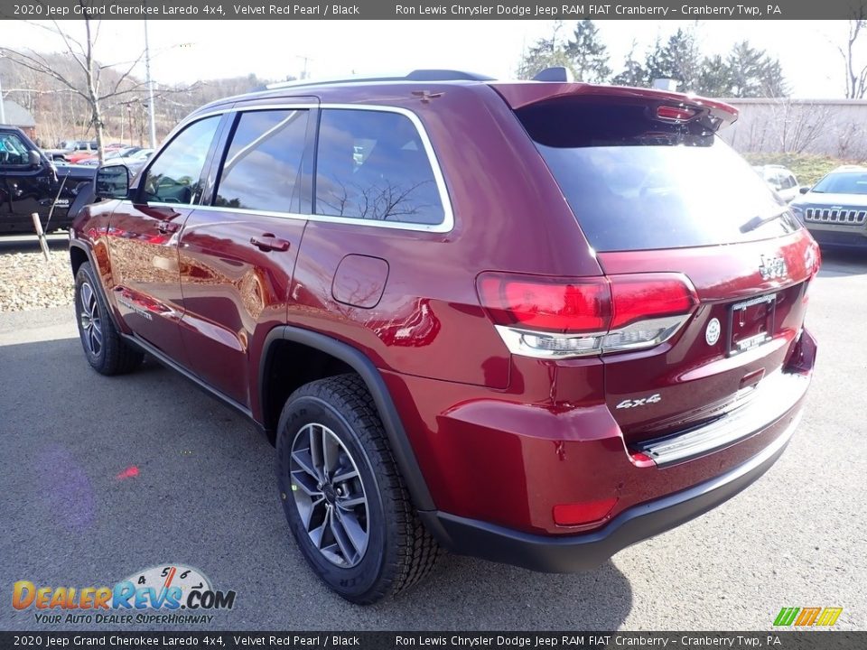 2020 Jeep Grand Cherokee Laredo 4x4 Velvet Red Pearl / Black Photo #3