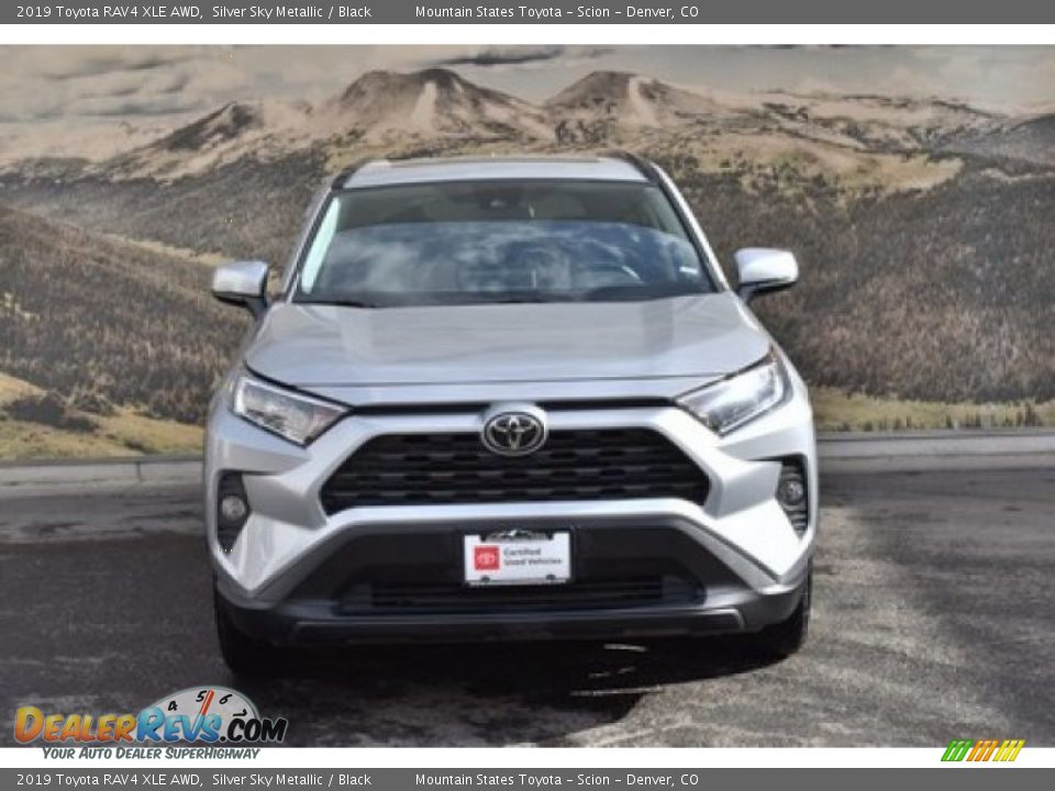 2019 Toyota RAV4 XLE AWD Silver Sky Metallic / Black Photo #4