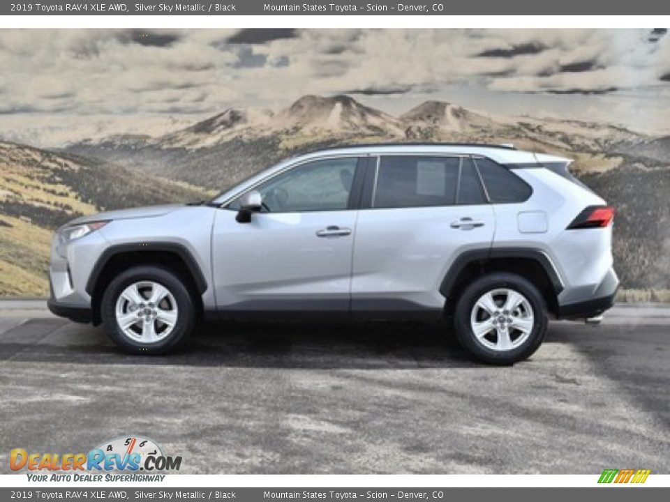 2019 Toyota RAV4 XLE AWD Silver Sky Metallic / Black Photo #6
