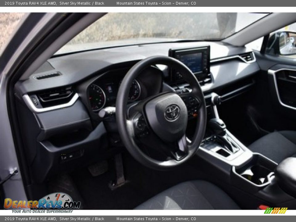 2019 Toyota RAV4 XLE AWD Silver Sky Metallic / Black Photo #9