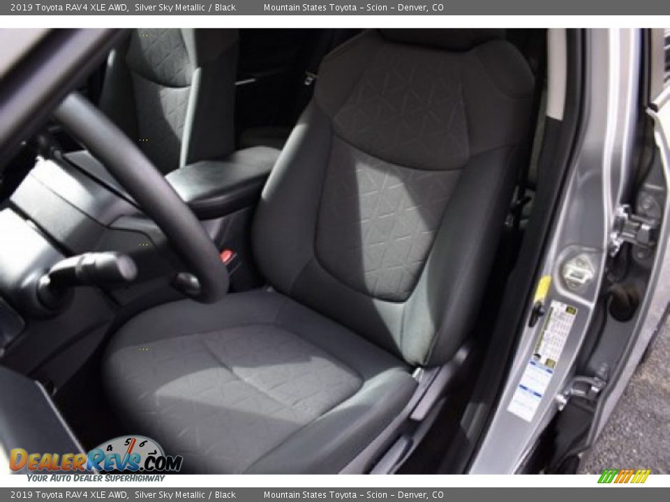 2019 Toyota RAV4 XLE AWD Silver Sky Metallic / Black Photo #11