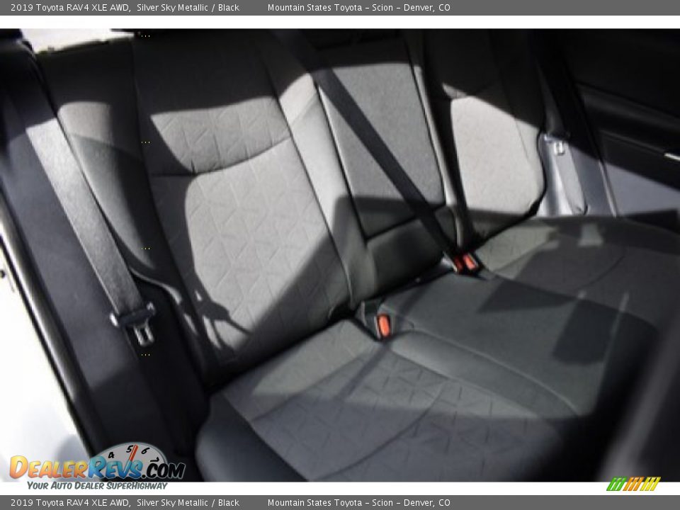 2019 Toyota RAV4 XLE AWD Silver Sky Metallic / Black Photo #21