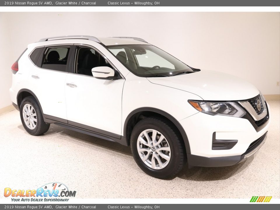 2019 Nissan Rogue SV AWD Glacier White / Charcoal Photo #1