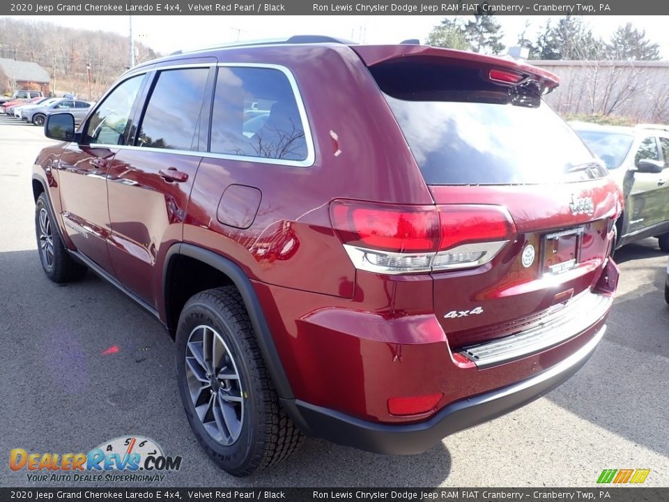 2020 Jeep Grand Cherokee Laredo E 4x4 Velvet Red Pearl / Black Photo #3