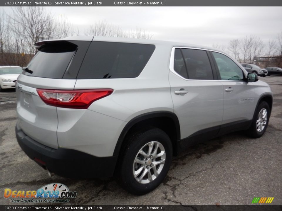 2020 Chevrolet Traverse LS Silver Ice Metallic / Jet Black Photo #4