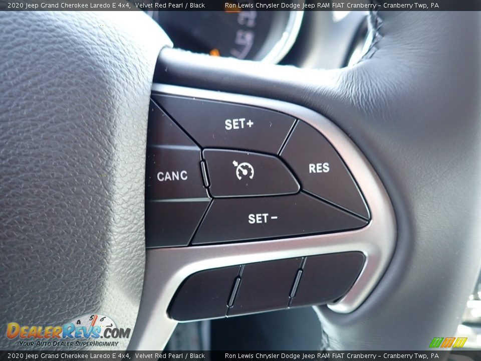 2020 Jeep Grand Cherokee Laredo E 4x4 Velvet Red Pearl / Black Photo #17