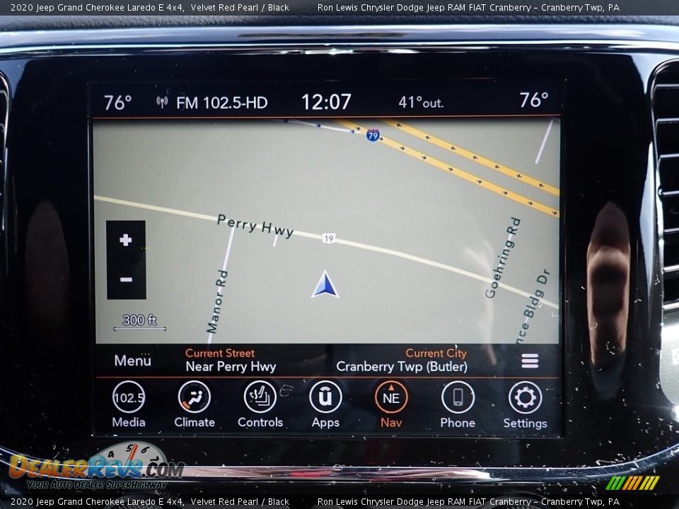 2020 Jeep Grand Cherokee Laredo E 4x4 Velvet Red Pearl / Black Photo #19