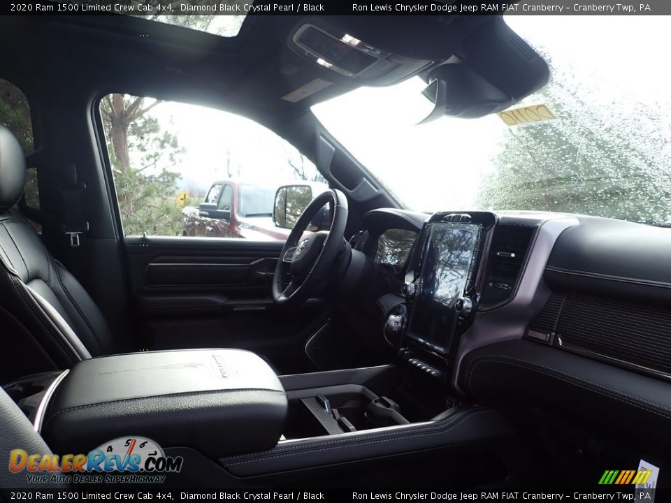 2020 Ram 1500 Limited Crew Cab 4x4 Diamond Black Crystal Pearl / Black Photo #10