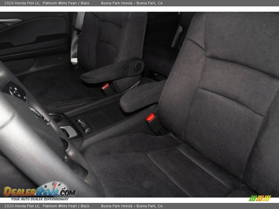 2020 Honda Pilot LX Platinum White Pearl / Black Photo #25