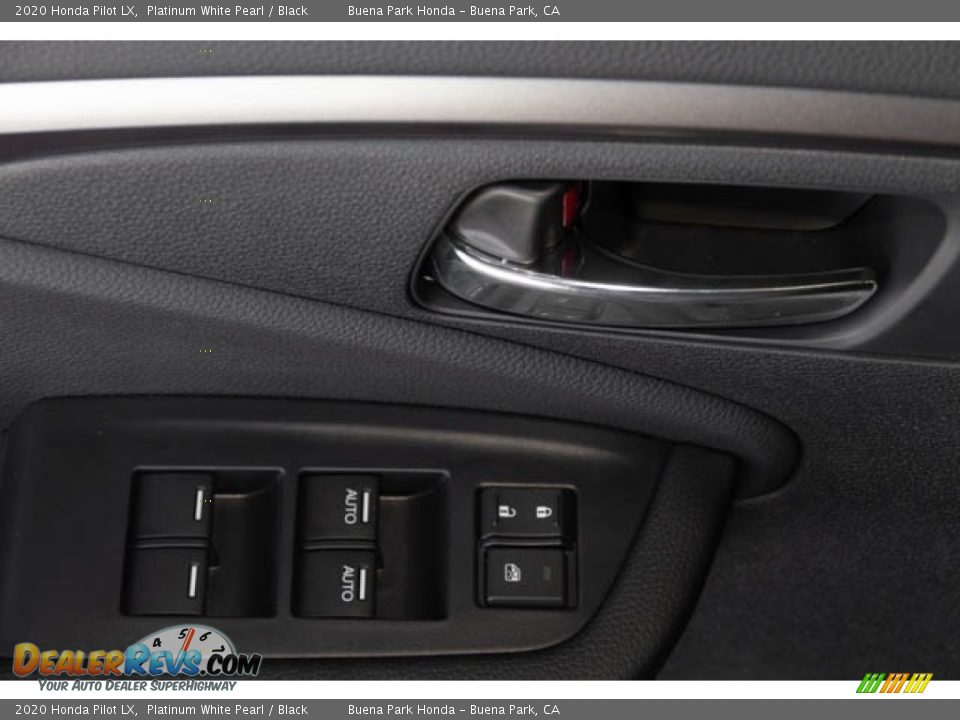 2020 Honda Pilot LX Platinum White Pearl / Black Photo #36
