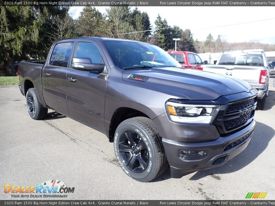 Front 3/4 View of 2020 Ram 1500 Big Horn Night Edition Crew Cab 4x4 Photo #6
