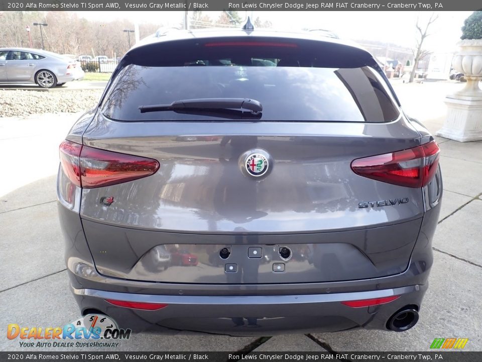 2020 Alfa Romeo Stelvio TI Sport AWD Vesuvio Gray Metallic / Black Photo #6