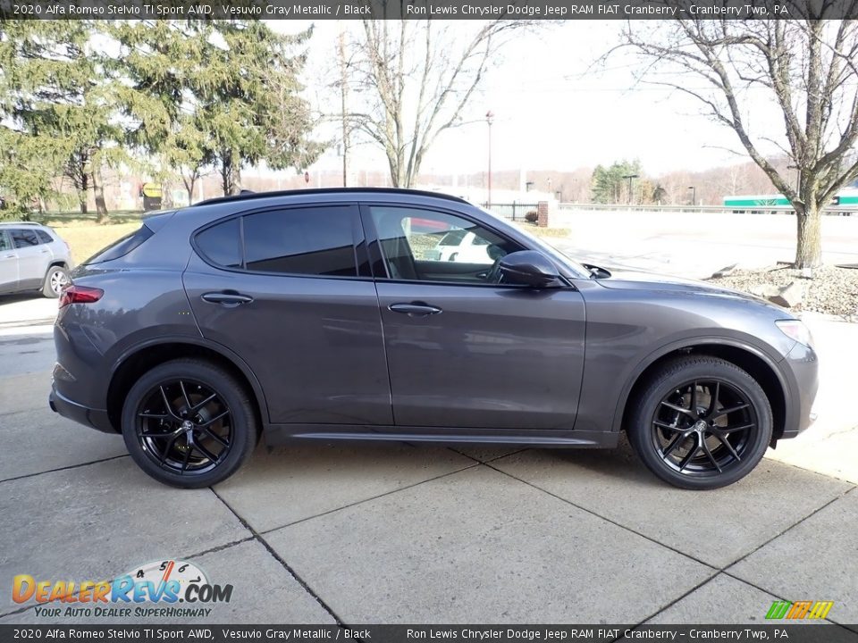 2020 Alfa Romeo Stelvio TI Sport AWD Vesuvio Gray Metallic / Black Photo #9