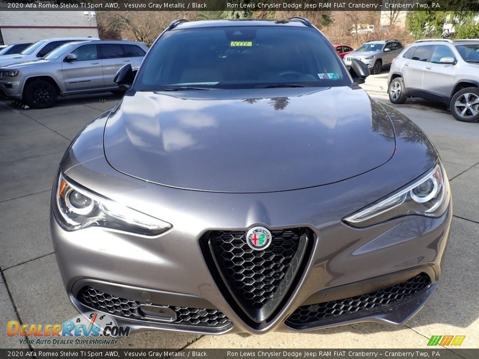 2020 Alfa Romeo Stelvio TI Sport AWD Vesuvio Gray Metallic / Black Photo #12