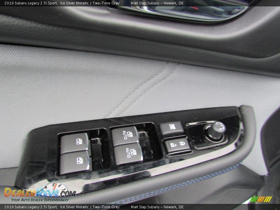 Controls of 2019 Subaru Legacy 2.5i Sport Photo #15