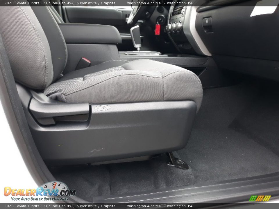 2020 Toyota Tundra SR Double Cab 4x4 Super White / Graphite Photo #35
