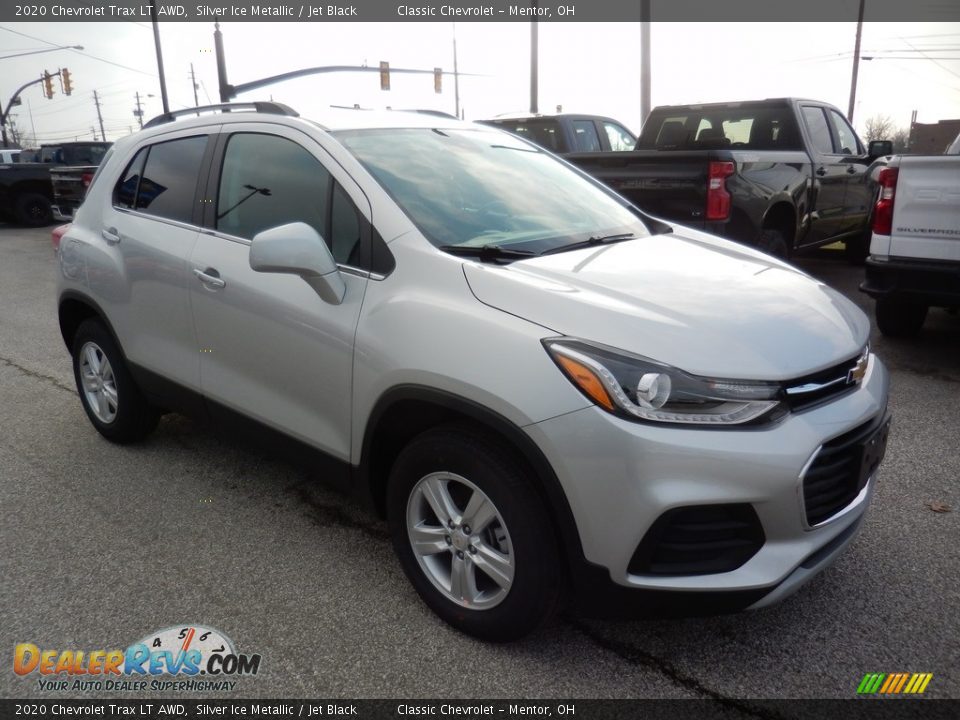 2020 Chevrolet Trax LT AWD Silver Ice Metallic / Jet Black Photo #3