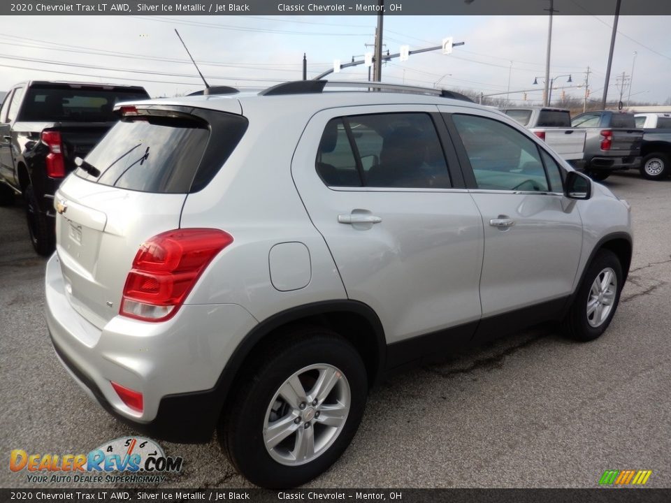 2020 Chevrolet Trax LT AWD Silver Ice Metallic / Jet Black Photo #4