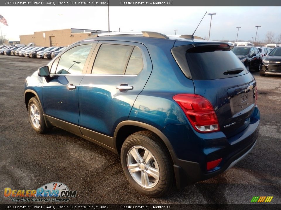 2020 Chevrolet Trax LT AWD Pacific Blue Metallic / Jet Black Photo #5