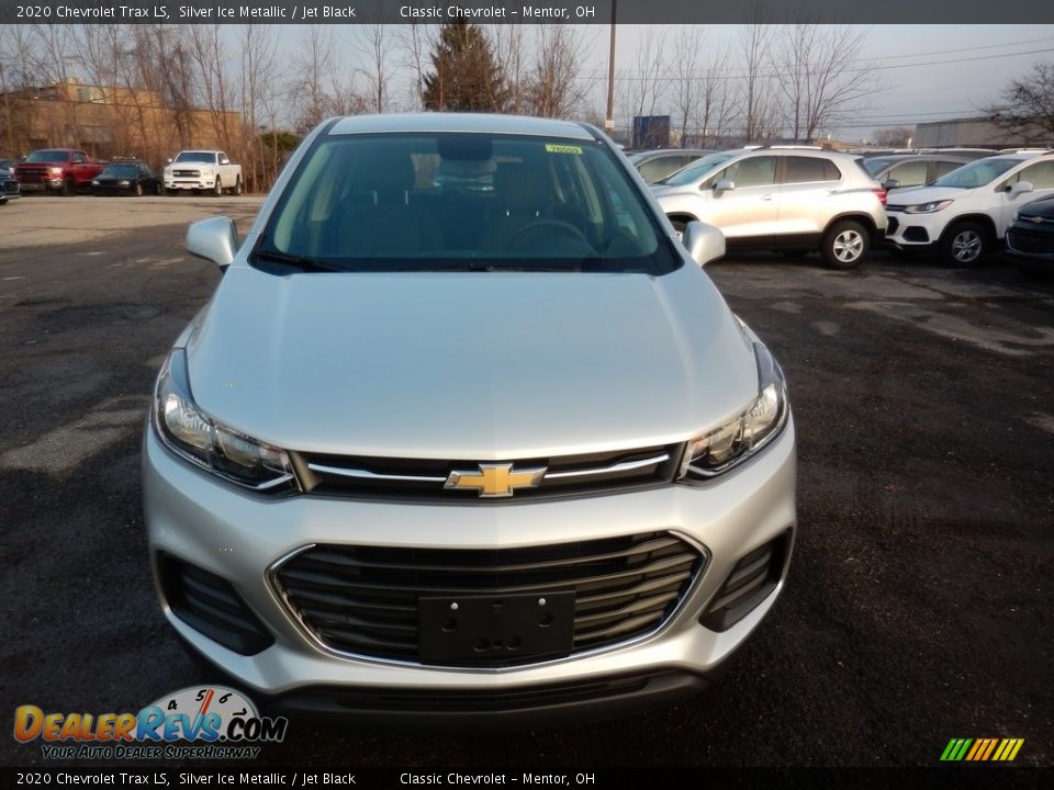 2020 Chevrolet Trax LS Silver Ice Metallic / Jet Black Photo #2