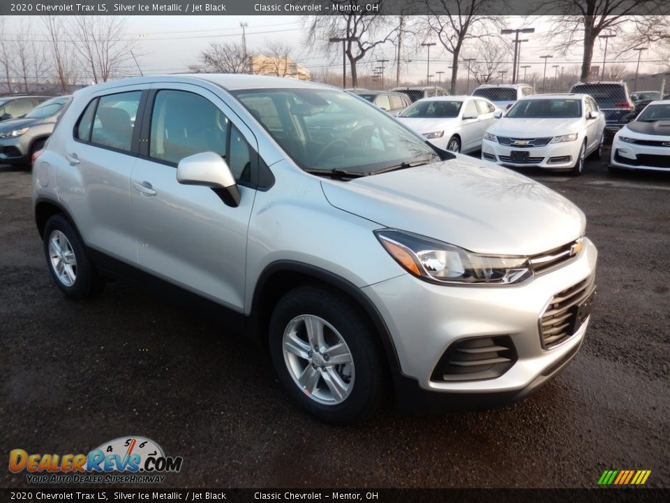 2020 Chevrolet Trax LS Silver Ice Metallic / Jet Black Photo #3