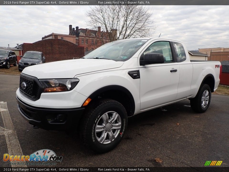 Front 3/4 View of 2019 Ford Ranger STX SuperCab 4x4 Photo #6