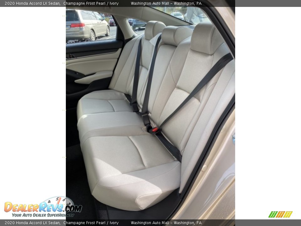 2020 Honda Accord LX Sedan Champagne Frost Pearl / Ivory Photo #18
