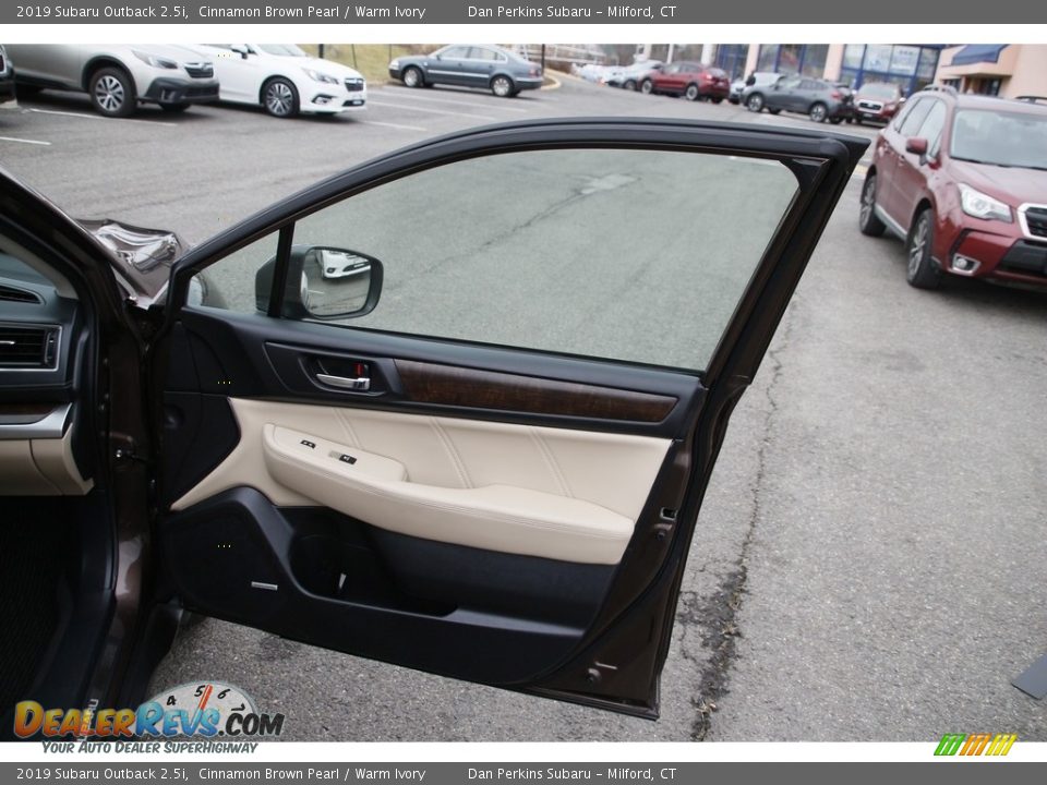 Door Panel of 2019 Subaru Outback 2.5i Photo #17