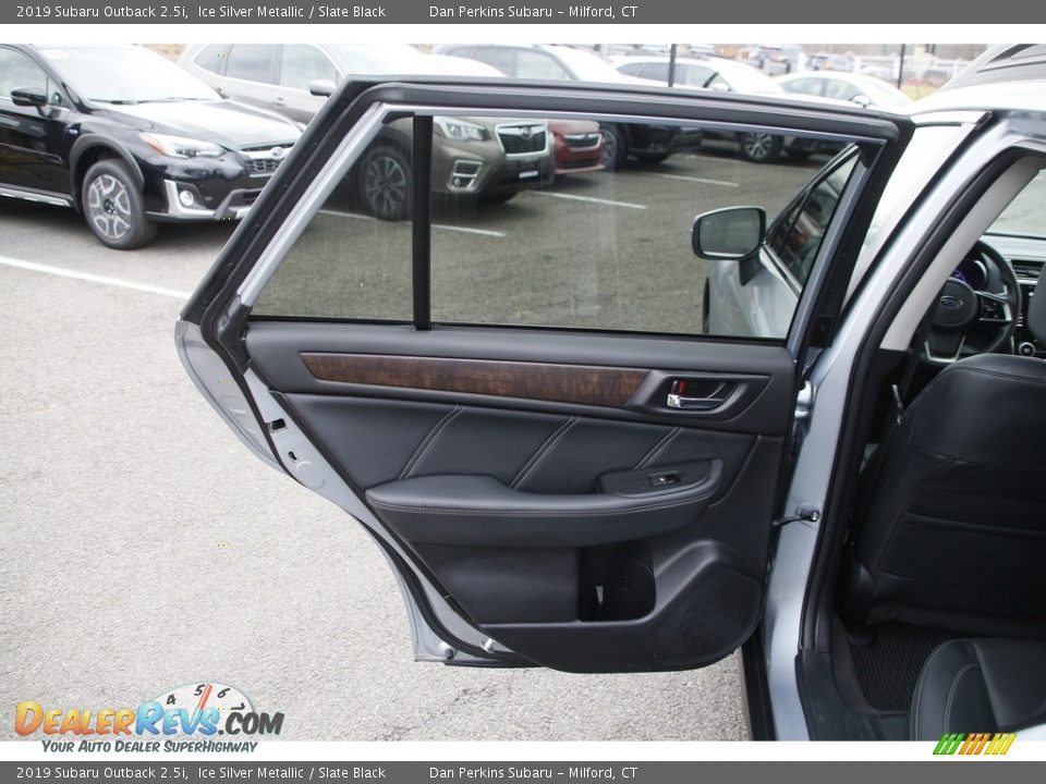 2019 Subaru Outback 2.5i Ice Silver Metallic / Slate Black Photo #11