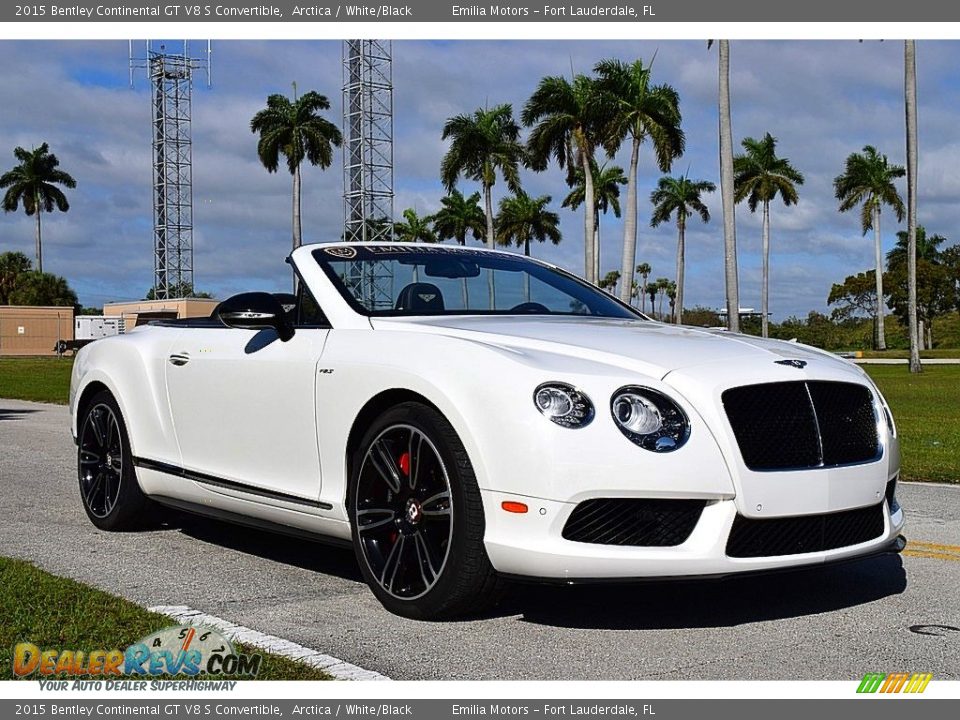 Front 3/4 View of 2015 Bentley Continental GT V8 S Convertible Photo #8