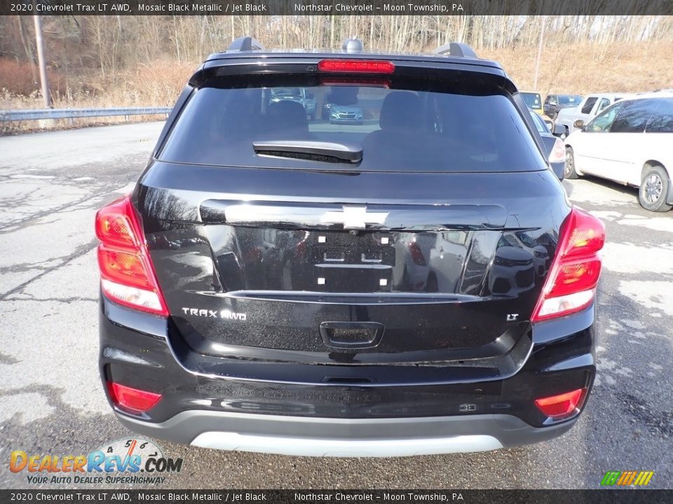 2020 Chevrolet Trax LT AWD Mosaic Black Metallic / Jet Black Photo #4